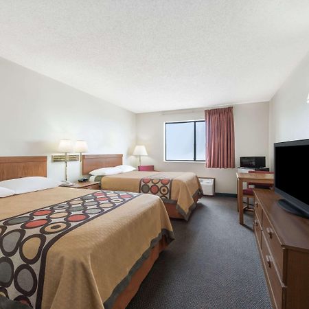 Super 8 By Wyndham Smithville Lake Eksteriør billede